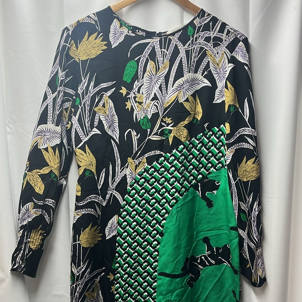 Diane Von Furstenberg Black Green Silk Animal Floral Print Dress- 6 - Picture 2 of 7